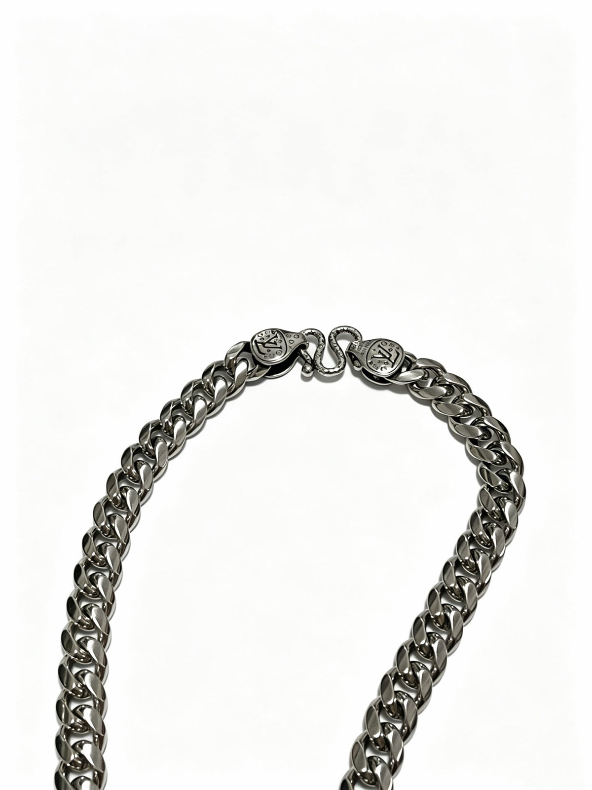 Martin Graham pendant necklace in polished metal-tone – detail view