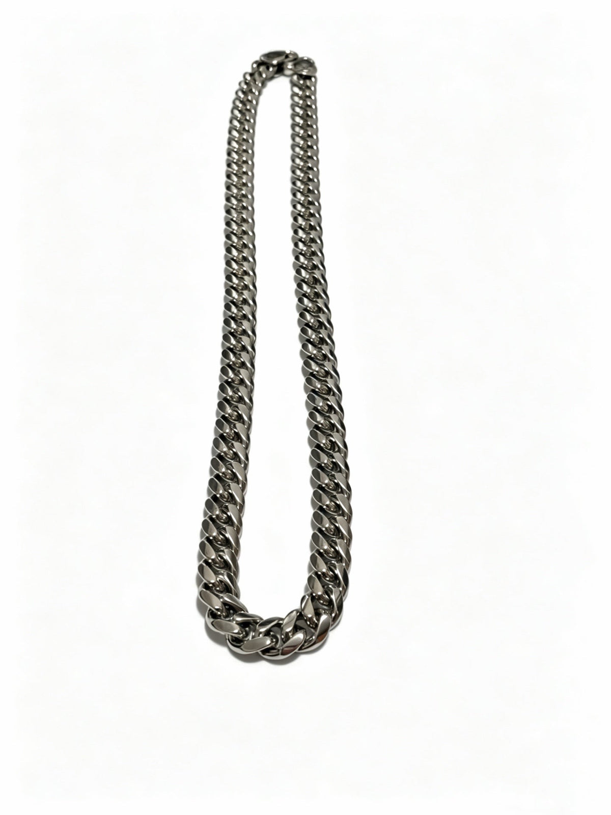 Martin Graham pendant necklace in polished metal-tone – close-up detail