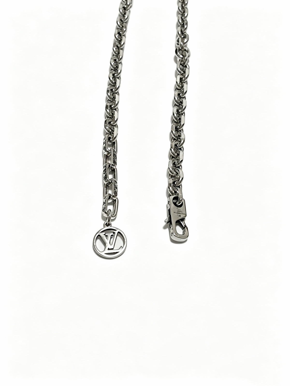 Martin Graham pendant necklace in polished metal-tone – front product view
