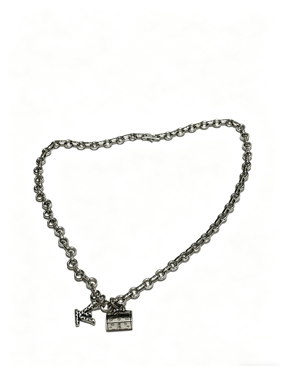 Martin Graham pendant necklace in polished metal-tone – detail view