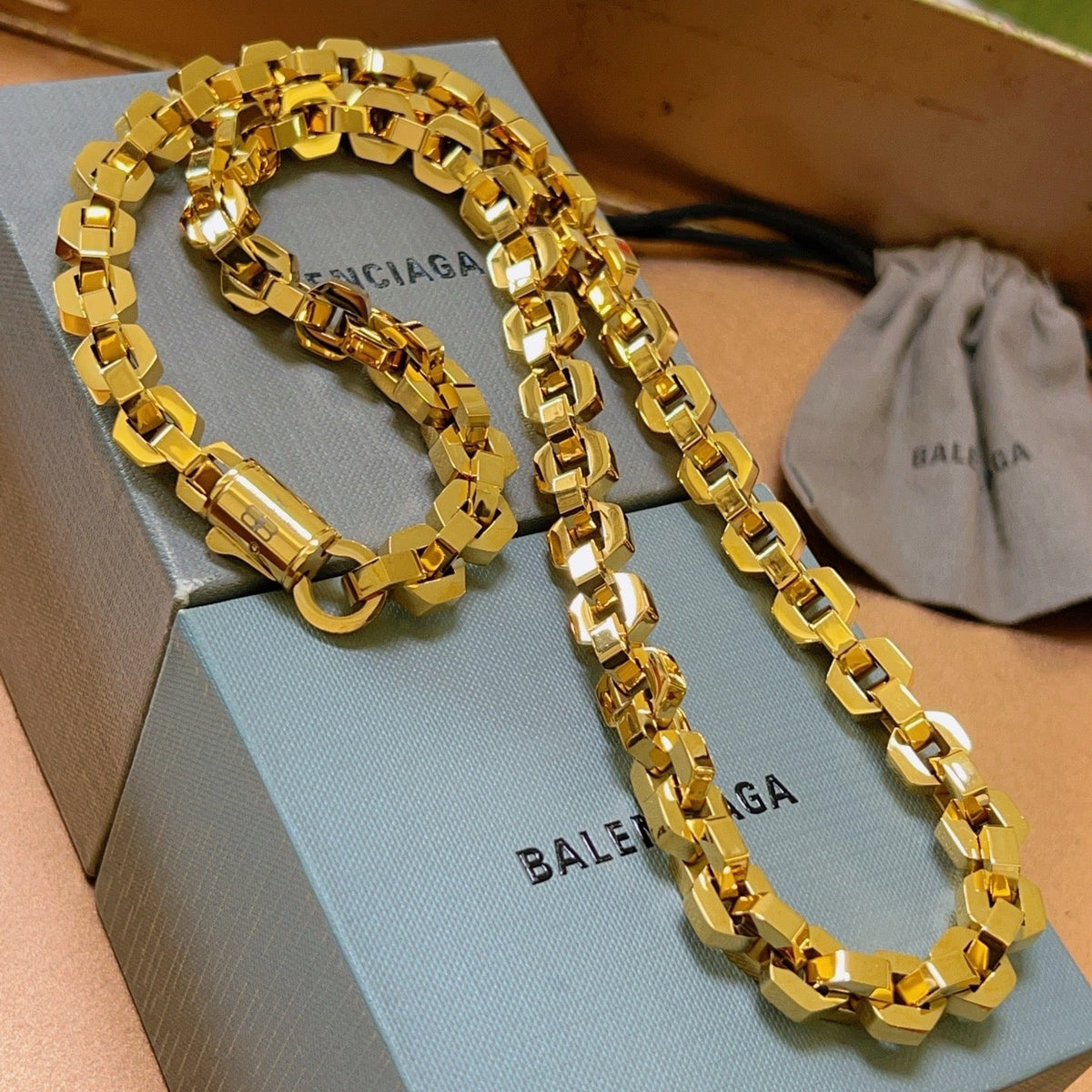 Martin Graham pendant necklace in polished metal-tone – front product view