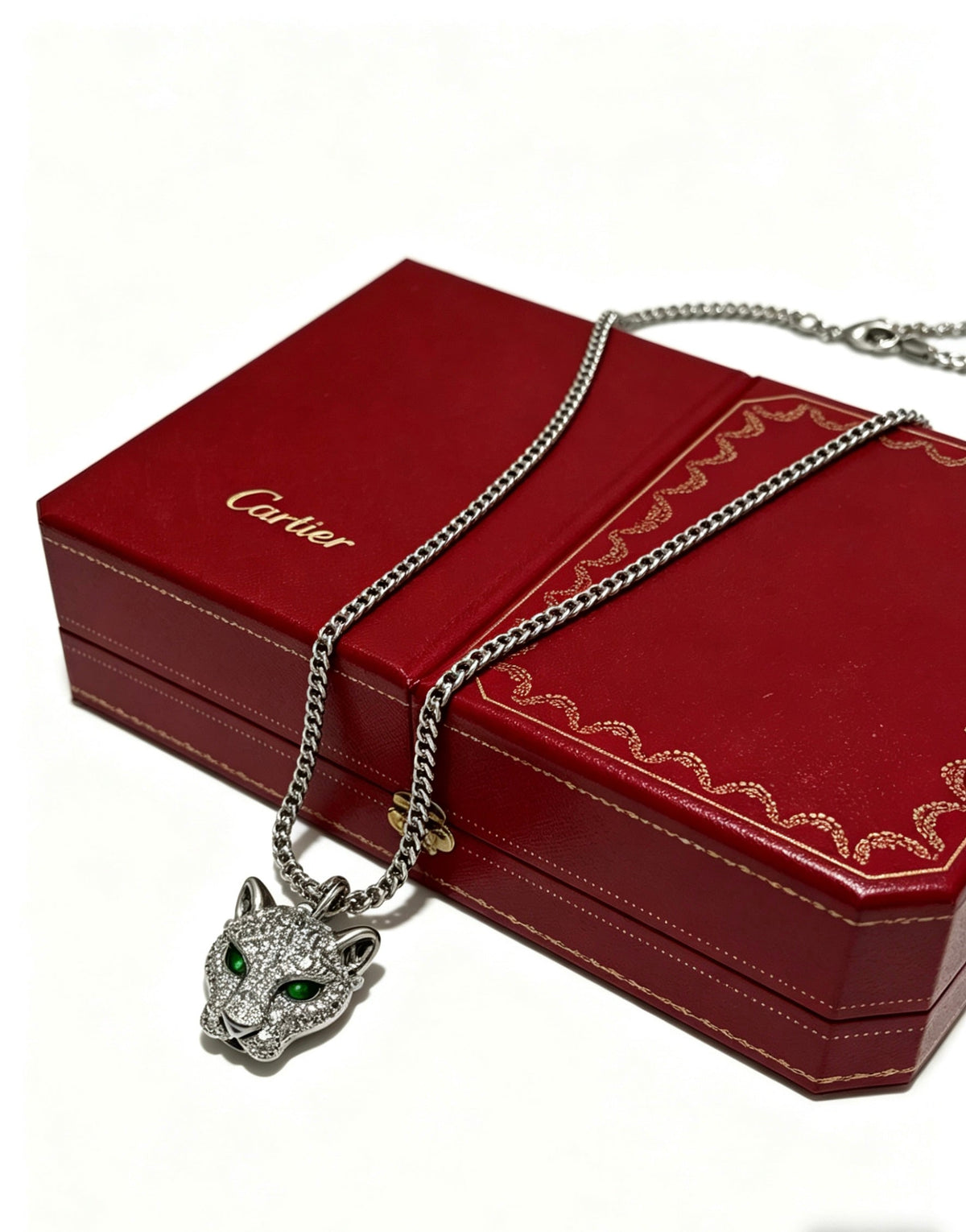Martin Graham pendant necklace in polished metal-tone – detail view