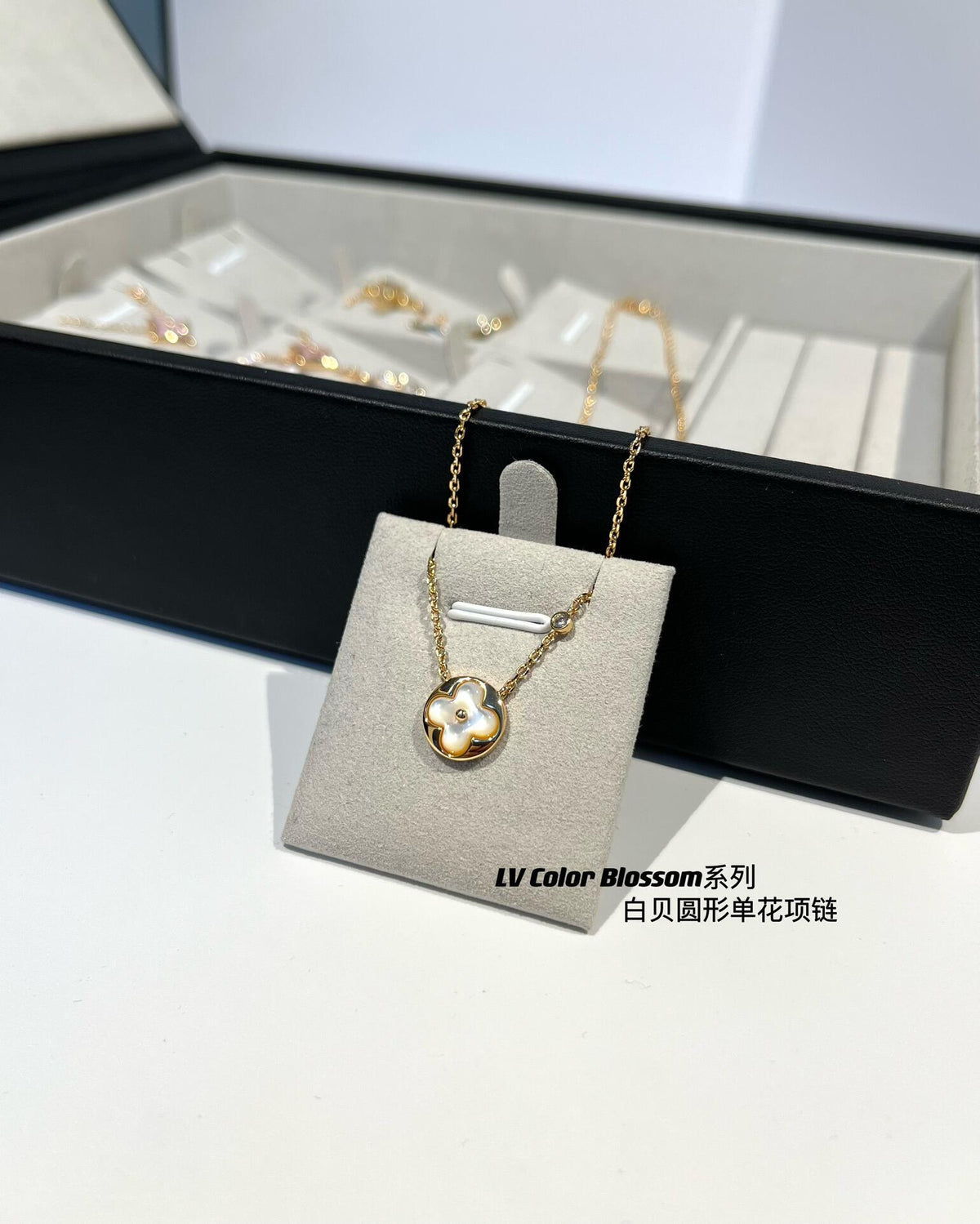 Martin Graham pendant necklace in polished metal-tone – main product view