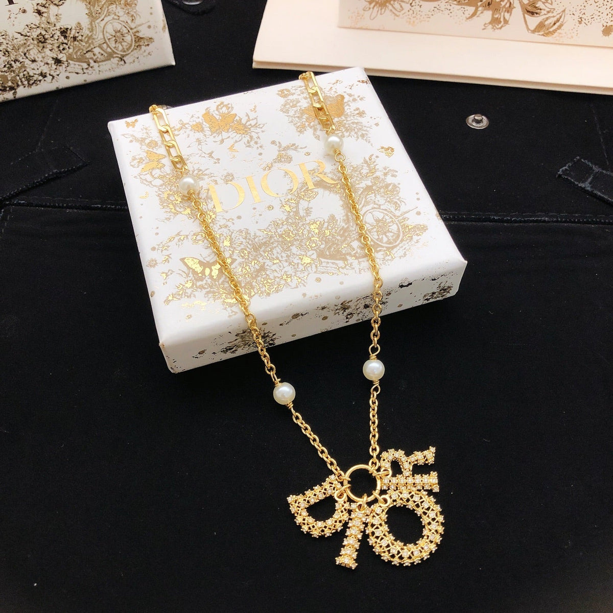 Martin Graham jewelry accessory in polished metal-tone – main product view