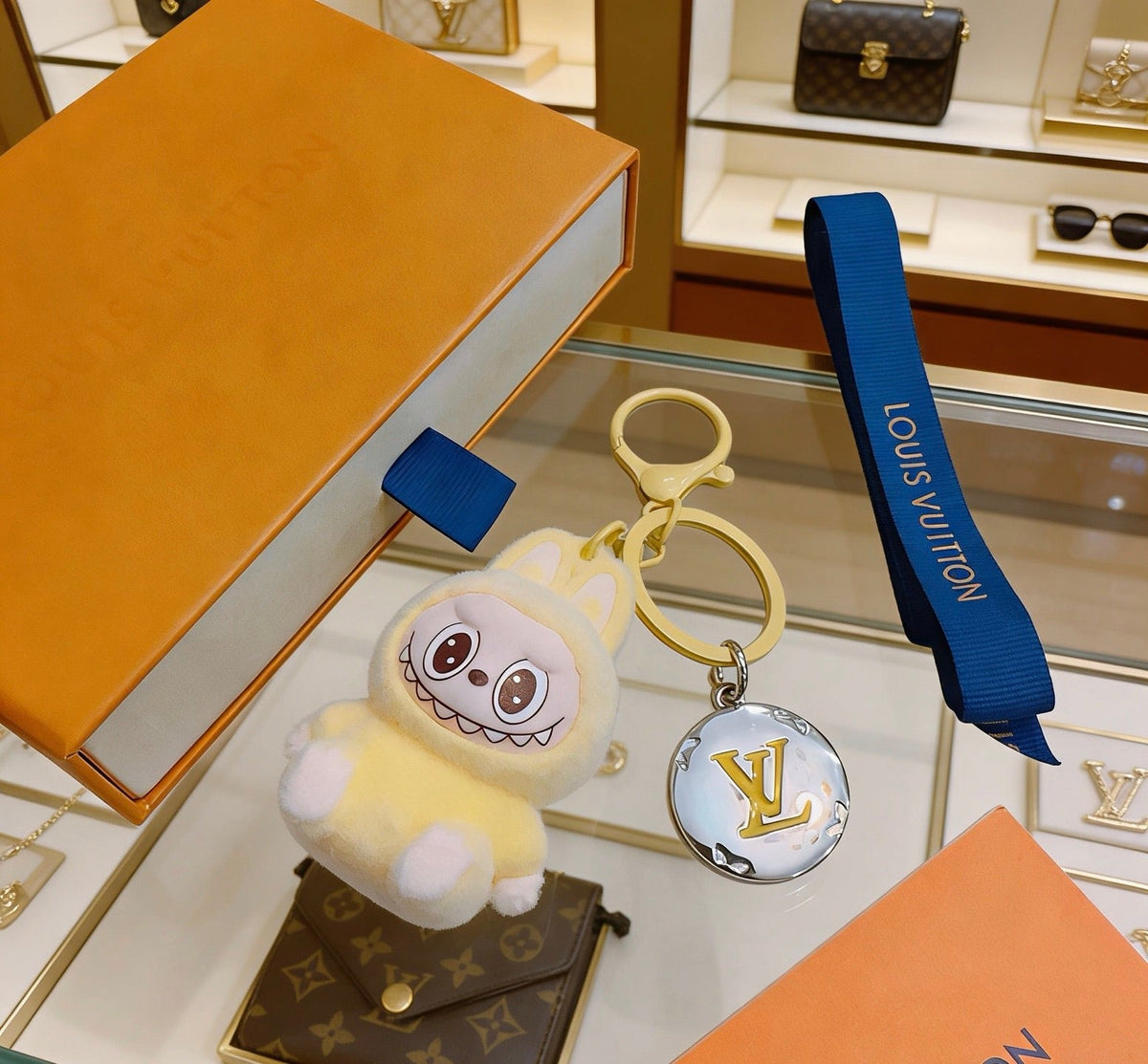 Martin Graham keychain in polished metal-tone – styled product view