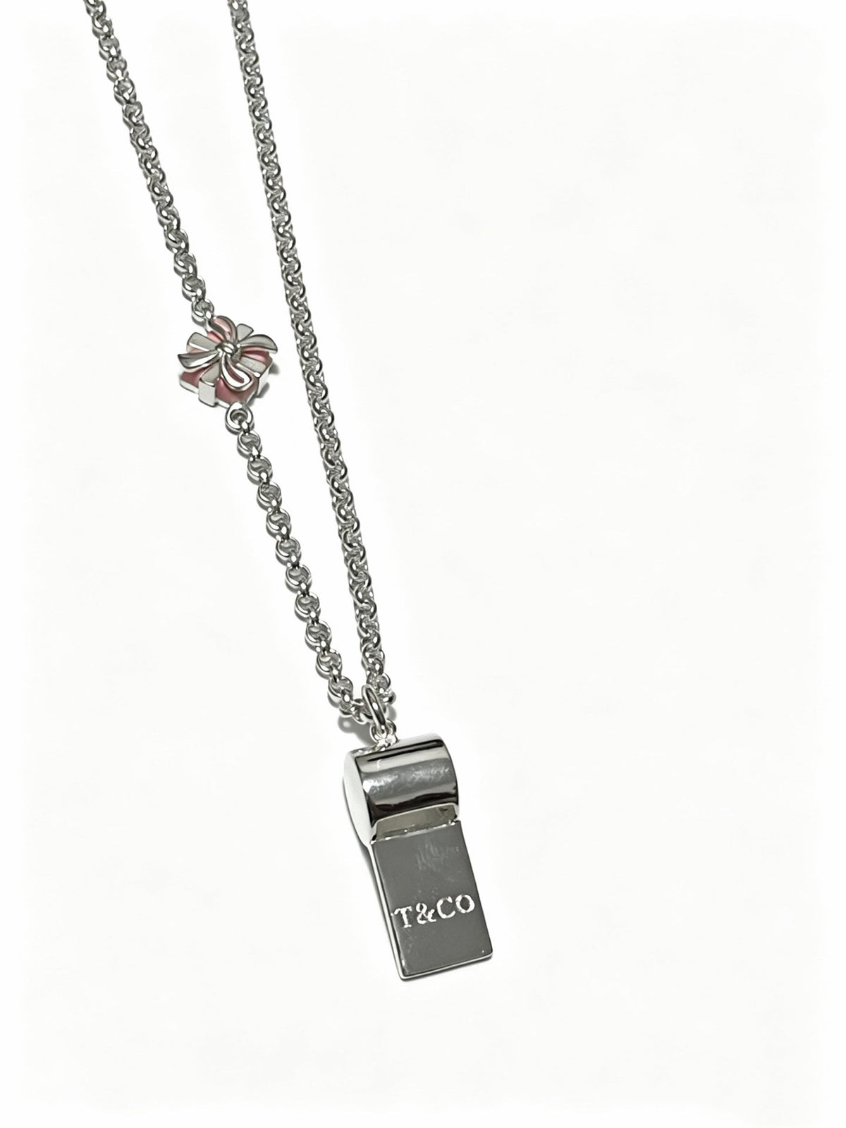 Martin Graham pendant necklace in polished metal-tone – detail view