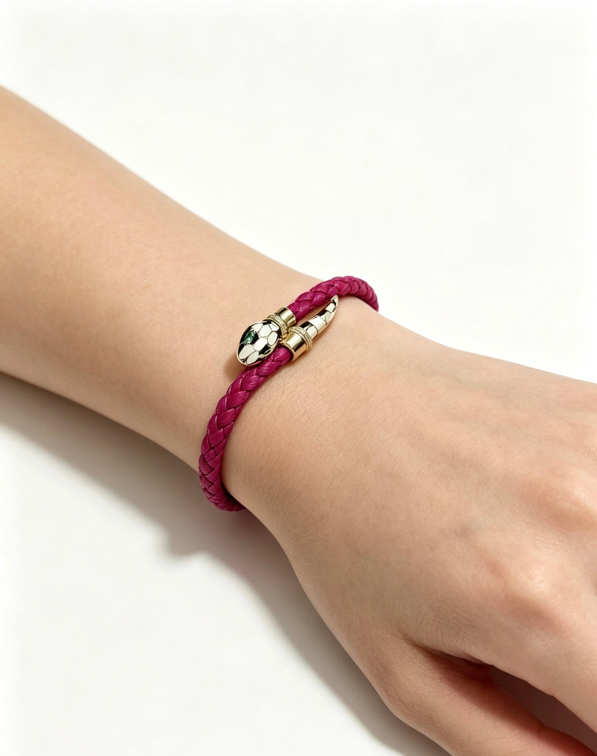 Martin Graham bracelet in polished metal-tone – close-up detail