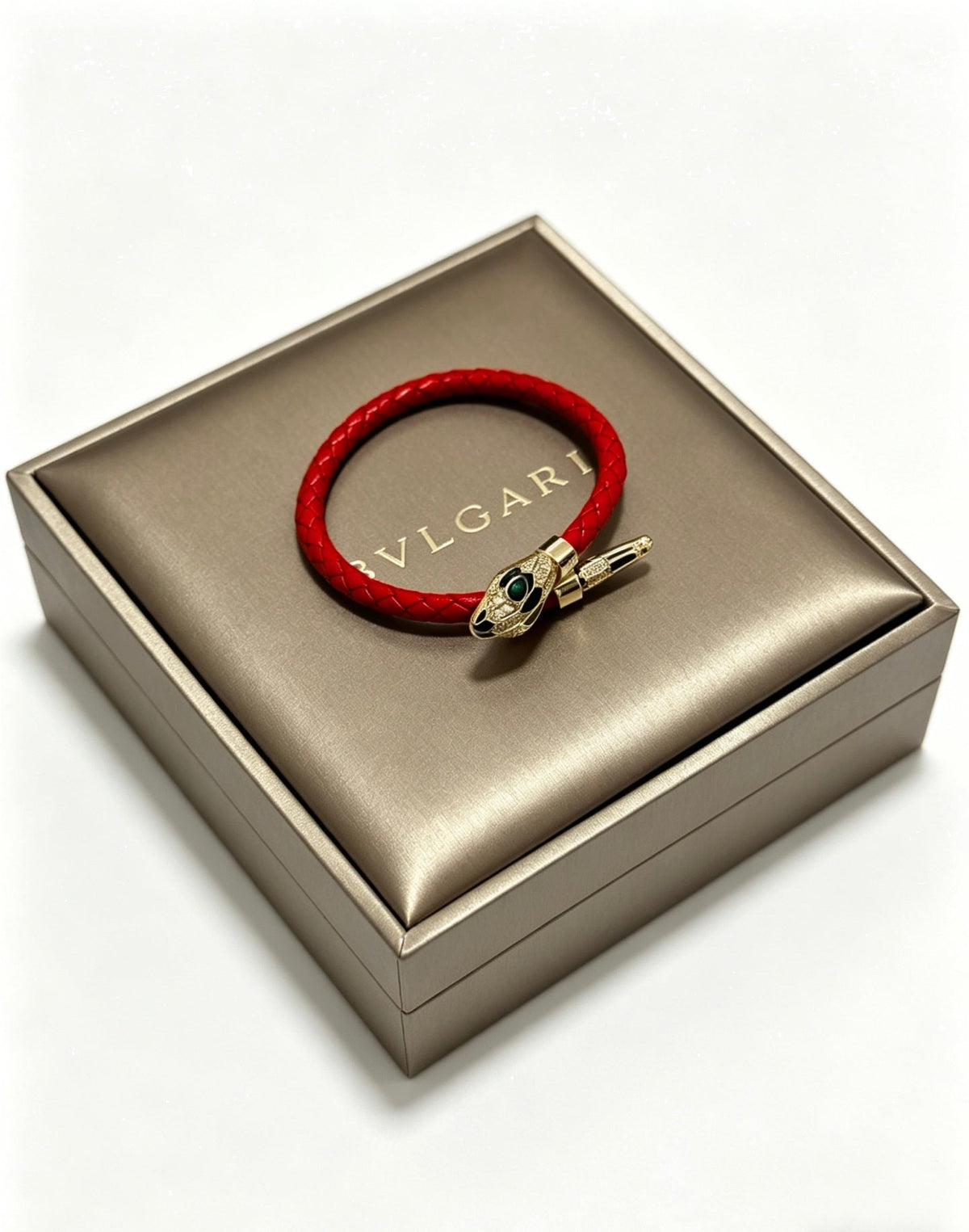 Martin Graham bracelet in polished metal-tone – front product view