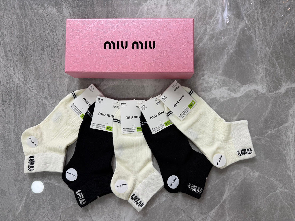 Miu Miu Clean Logo Details Ankle Socks