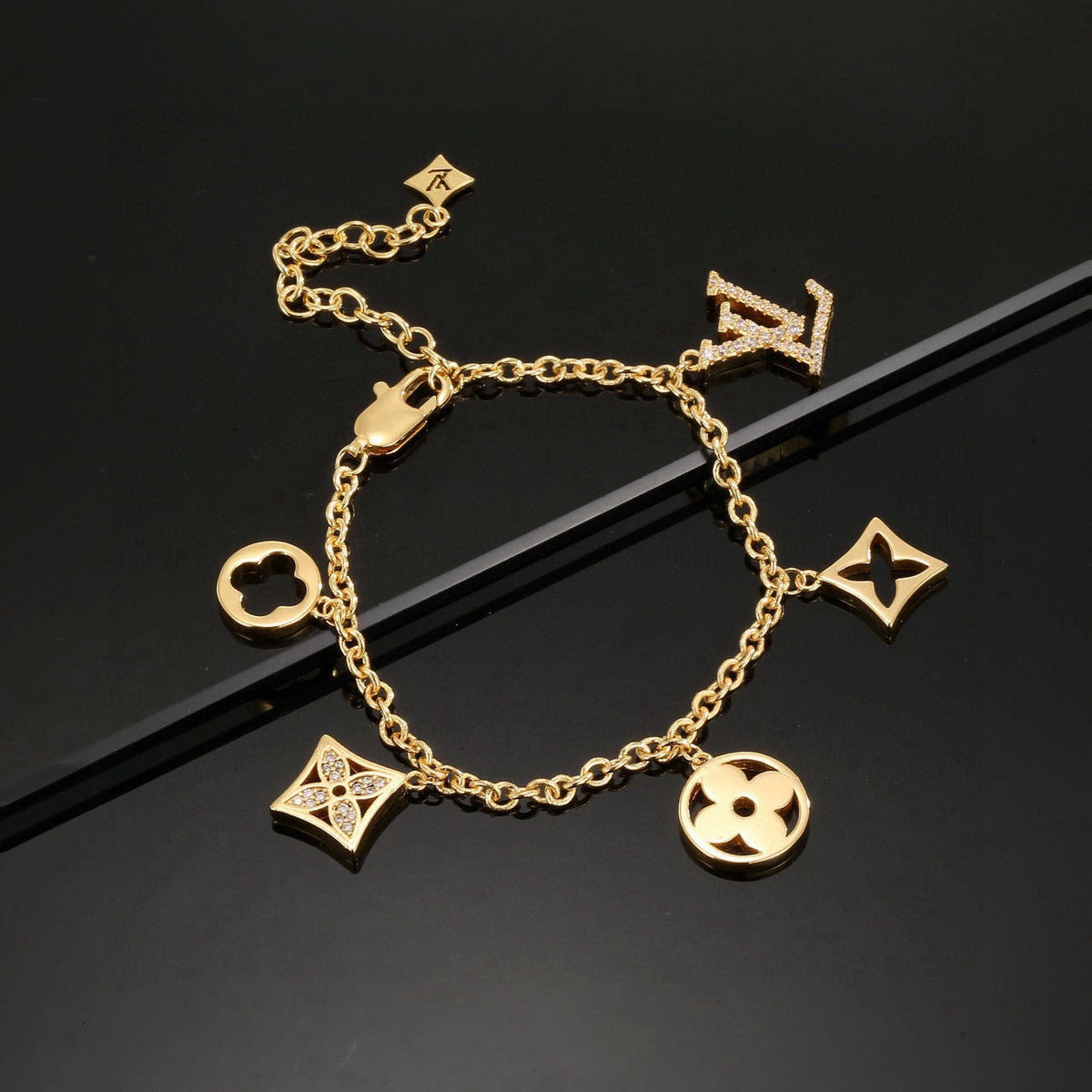 Martin Graham bracelet in polished metal-tone – front product view
