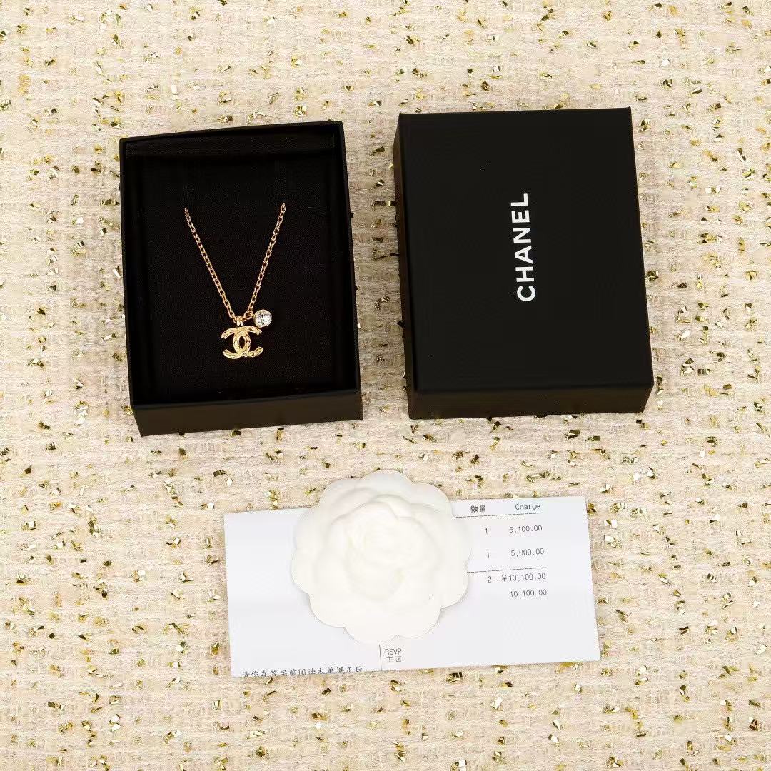 Martin Graham pendant necklace in polished metal-tone – styled product view