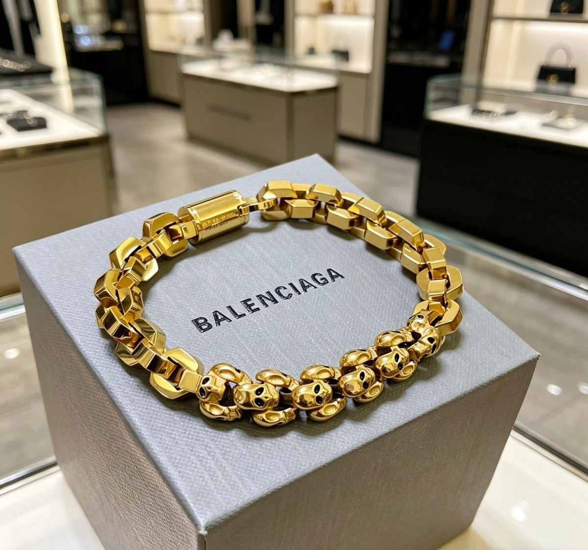 Martin Graham bracelet in polished metal-tone – front product view