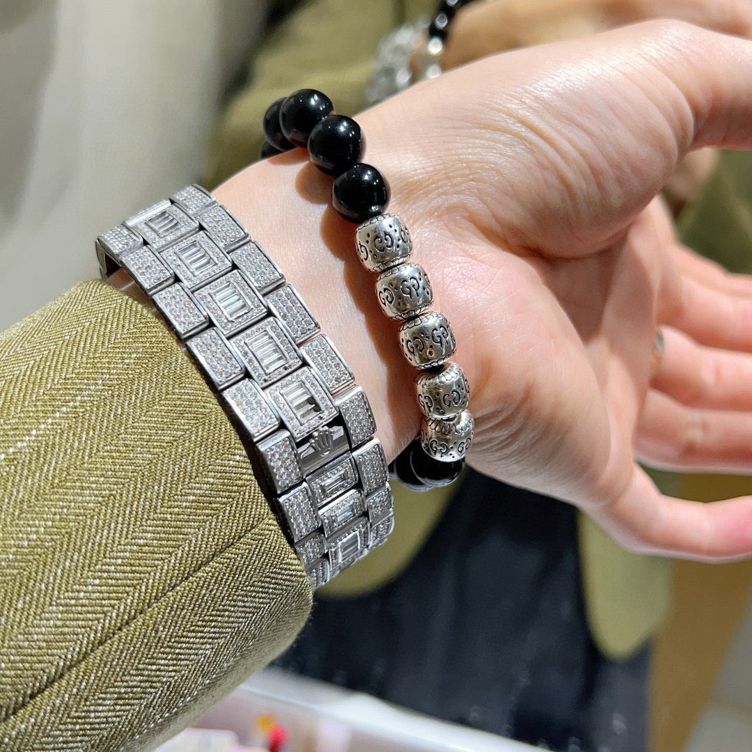 Martin Graham bracelet in polished metal-tone – side detail