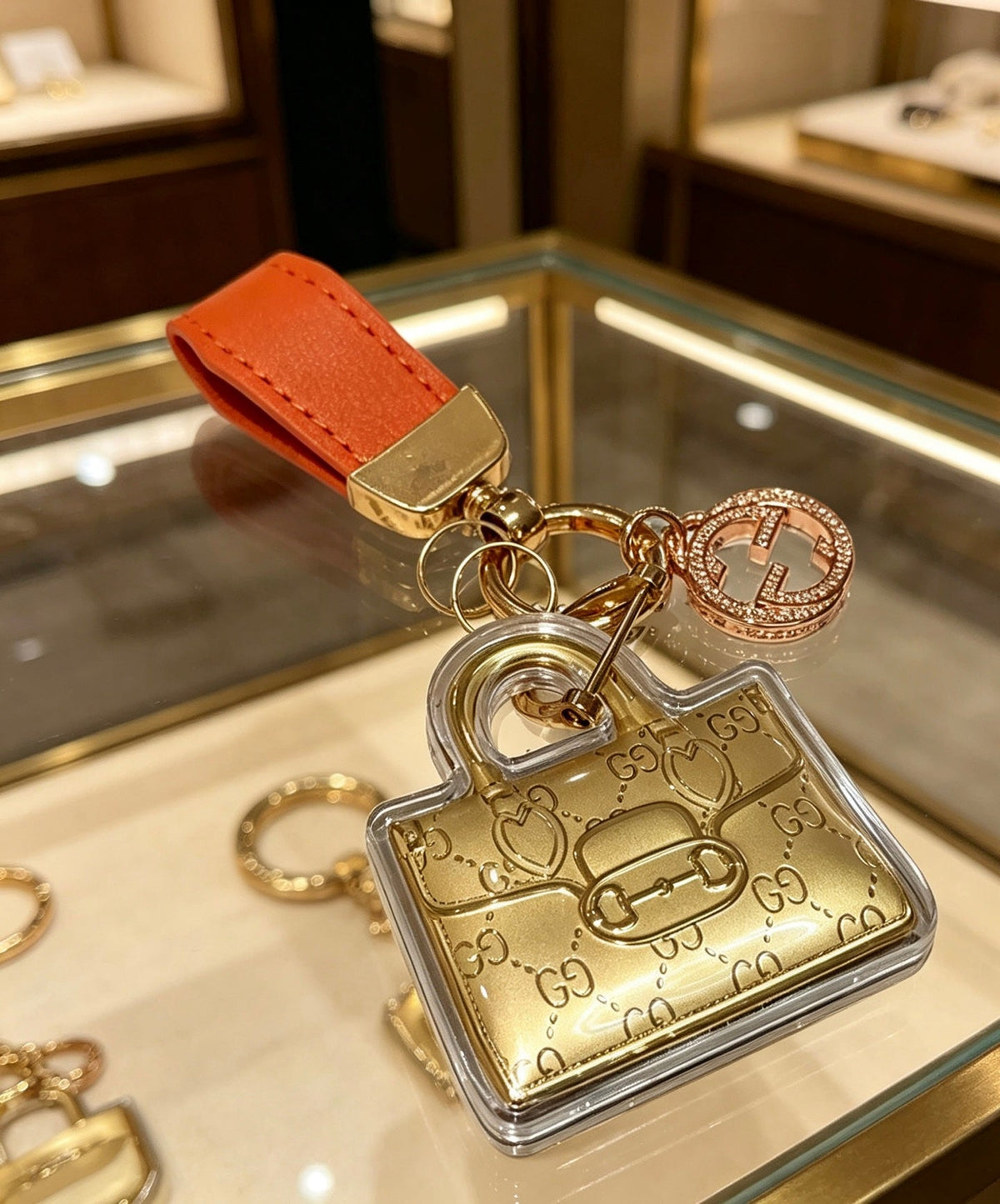 Martin Graham keychain in polished metal-tone – close-up detail