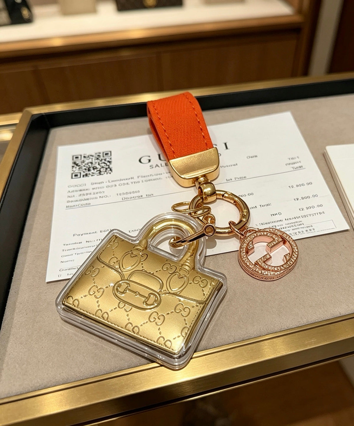 Martin Graham keychain in polished metal-tone – side detail
