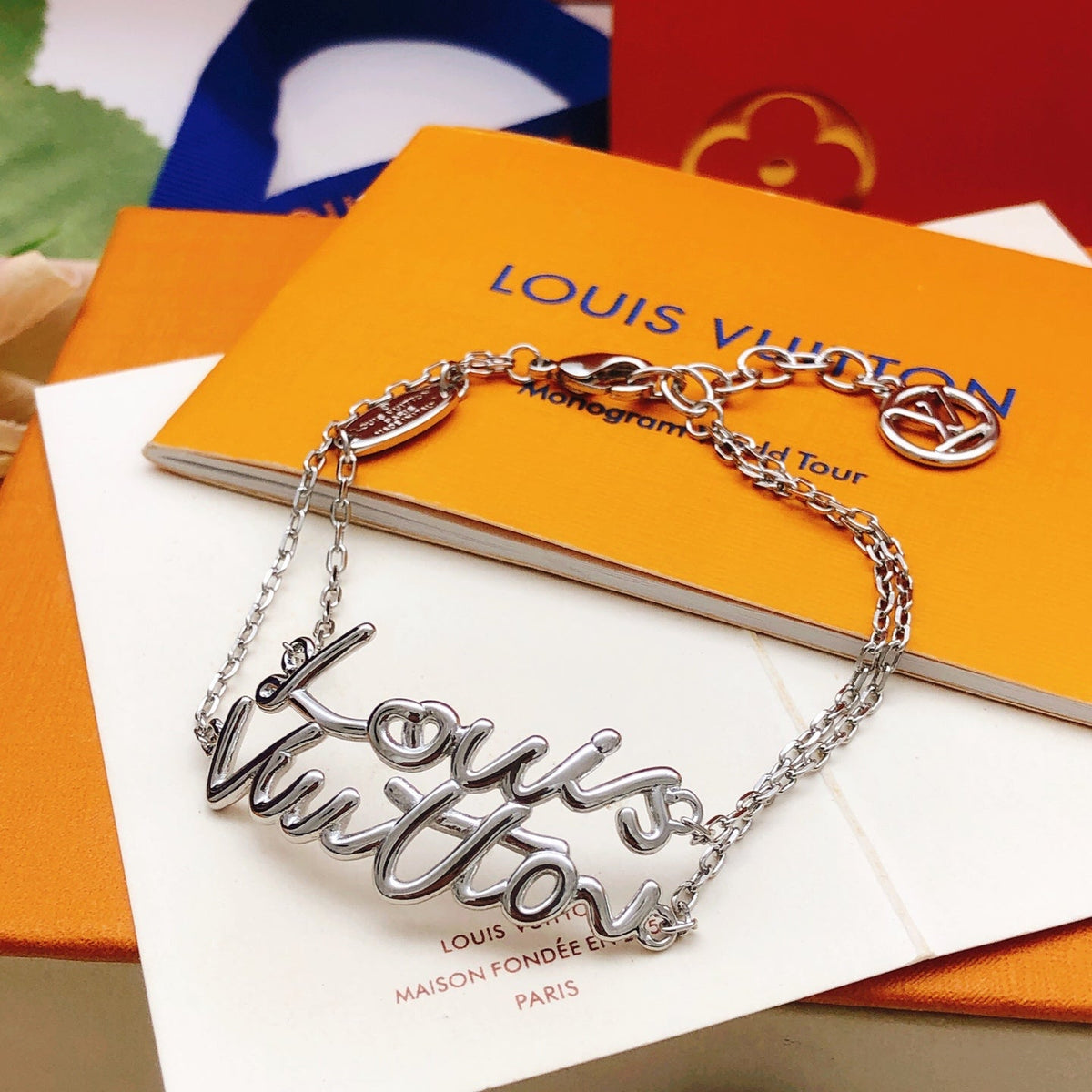 Martin Graham bracelet in polished metal-tone – front product view