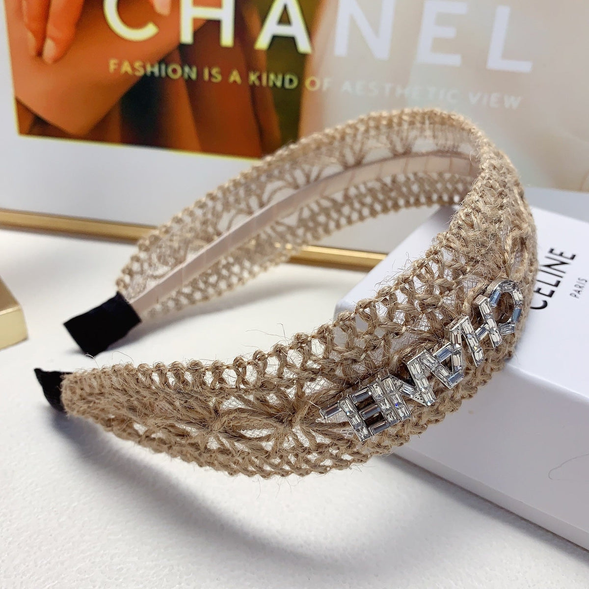 Martin Graham hair accessory in polished metal-tone – detail view