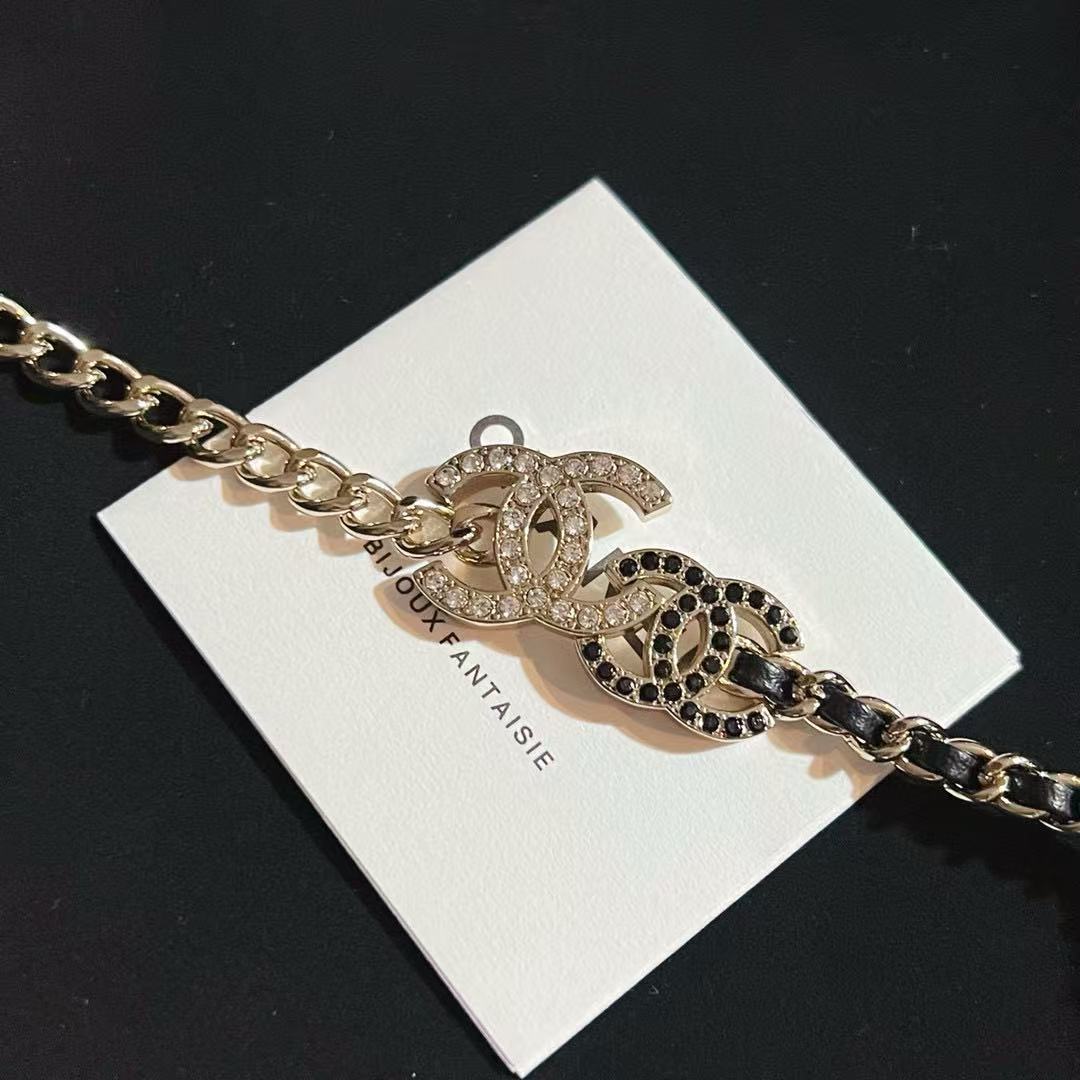 Martin Graham pendant necklace in polished metal-tone – main product view