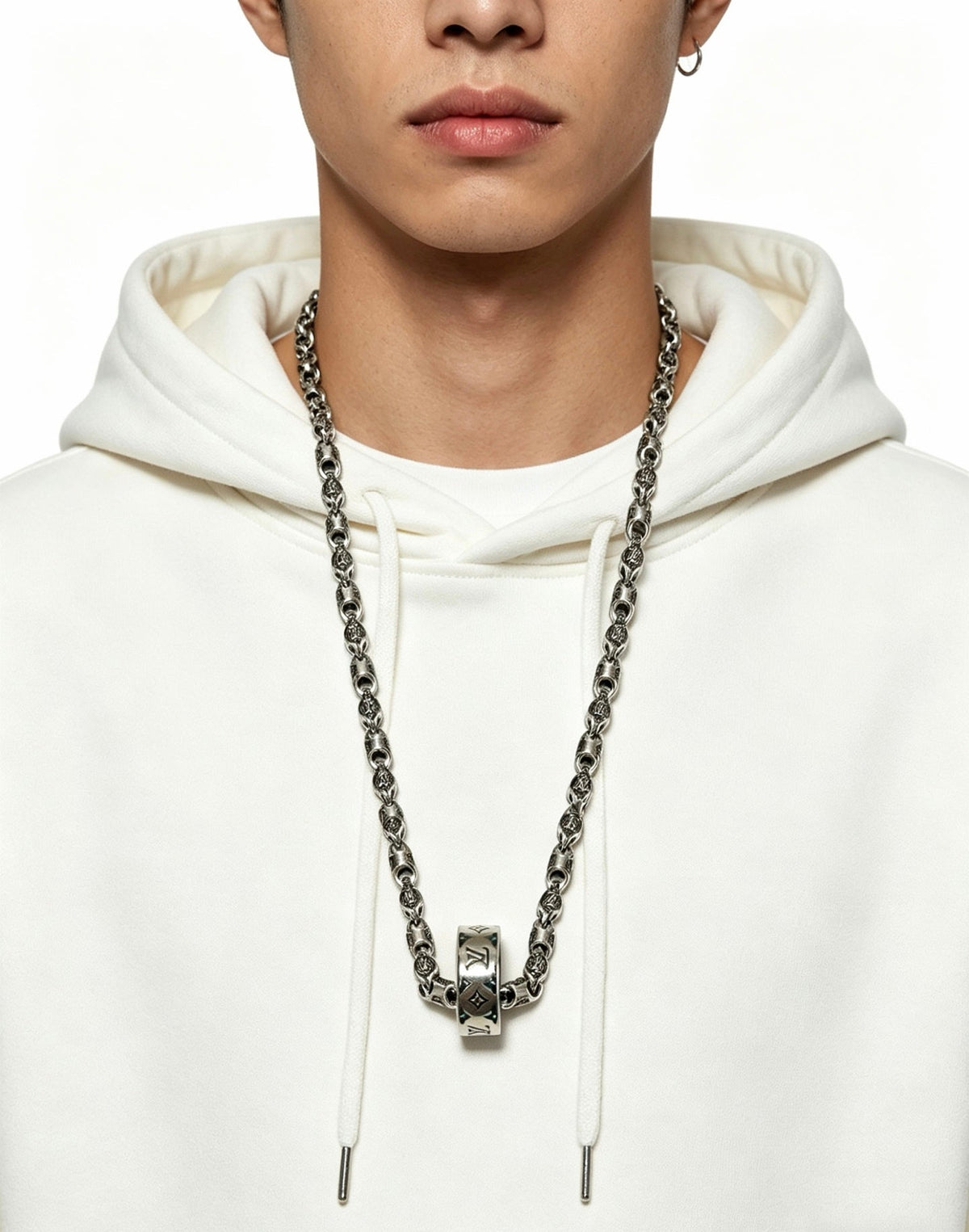 Martin Graham pendant necklace in polished metal-tone – close-up detail