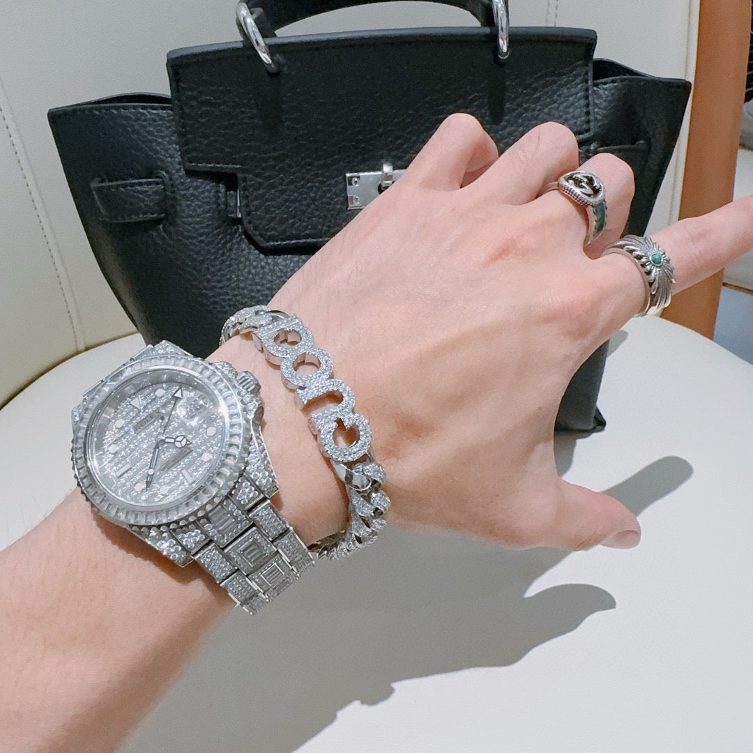 Martin Graham bracelet in polished metal-tone – detail view