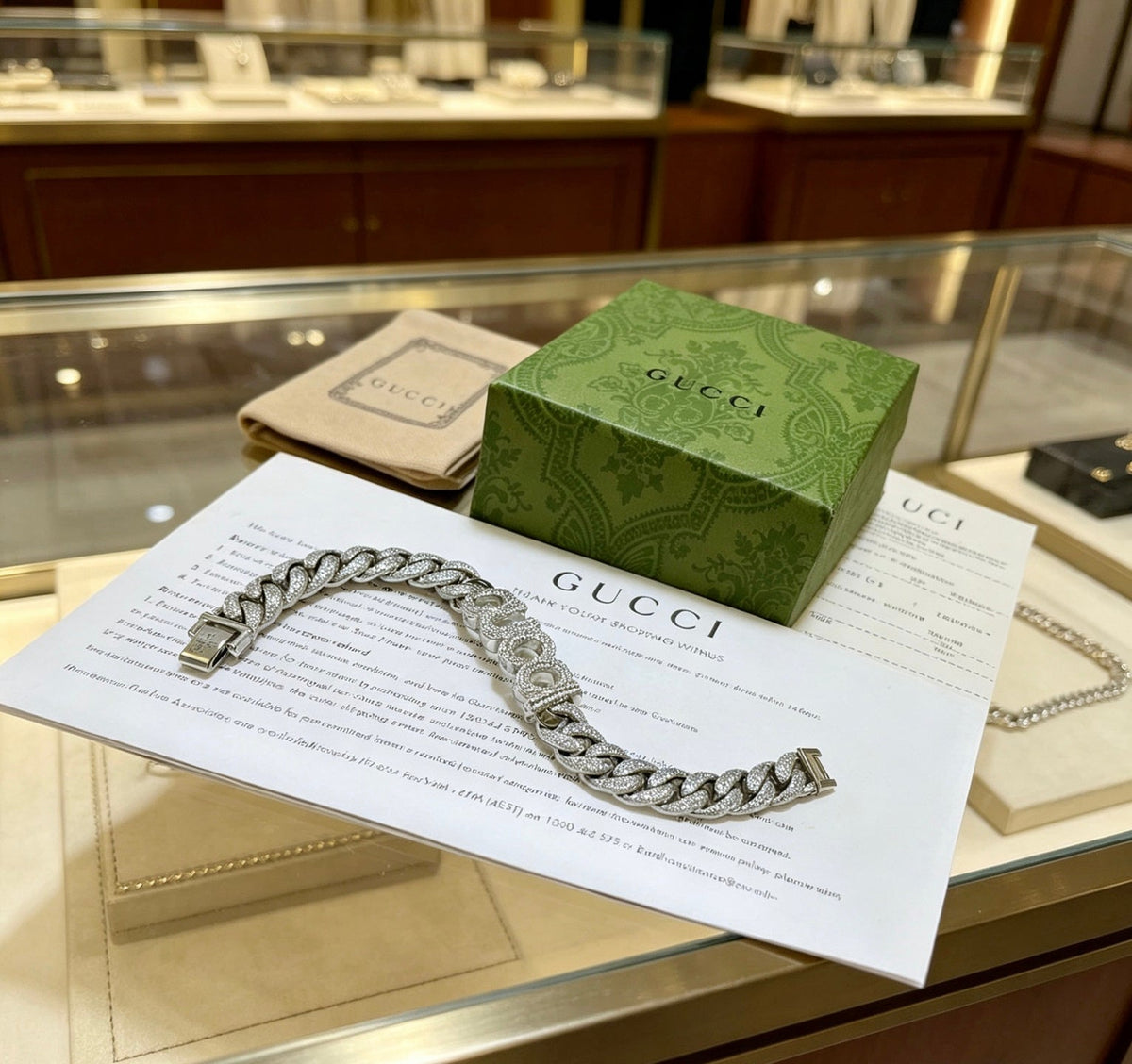 Martin Graham bracelet in polished metal-tone – side detail