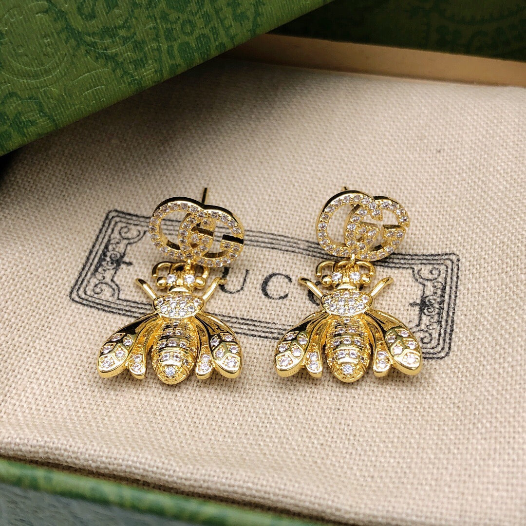 Martin Graham earrings in polished metal-tone – side detail