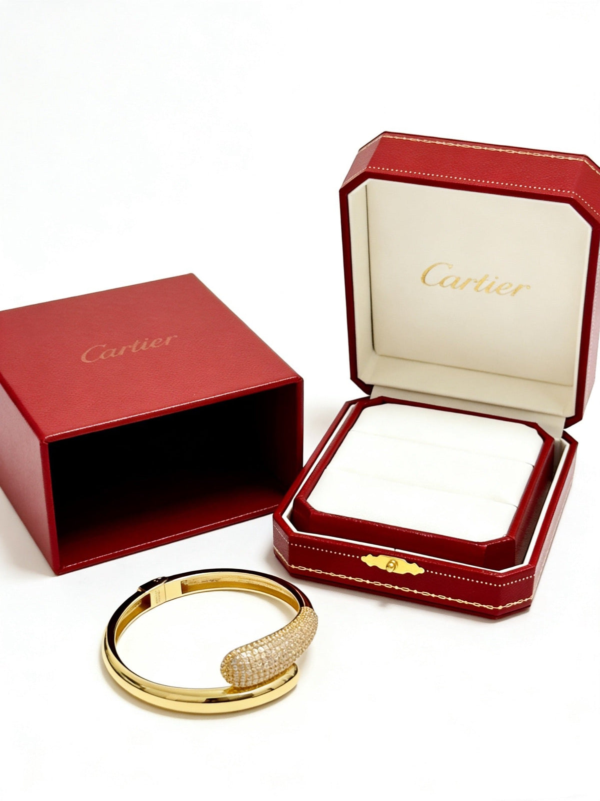 Martin Graham bracelet in polished metal-tone – detail view