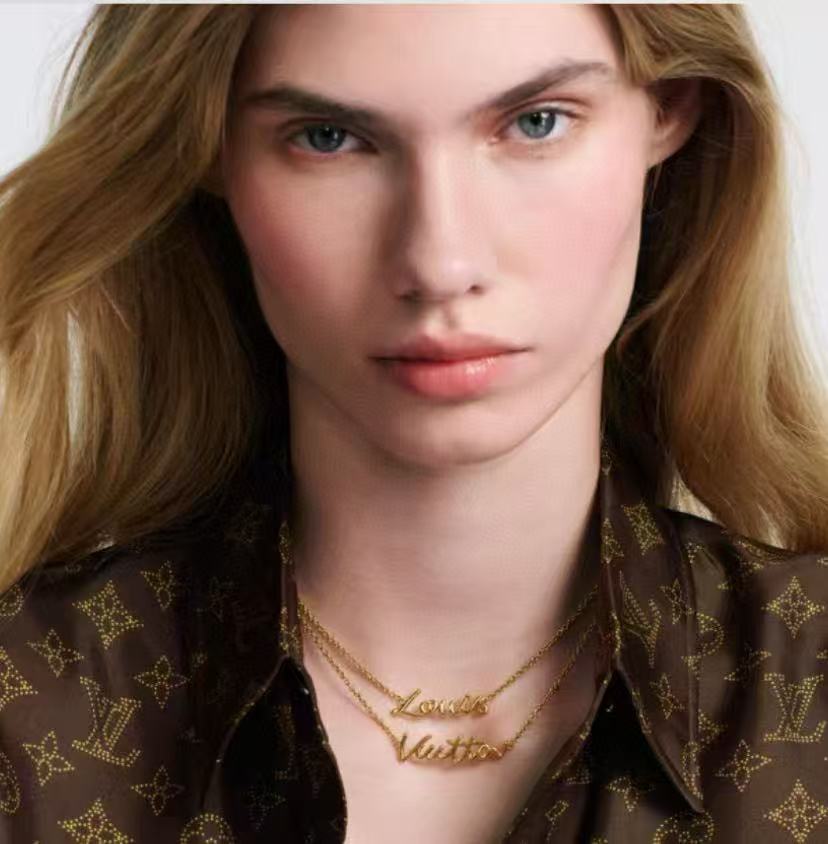 Martin Graham pendant necklace in polished metal-tone – front product view