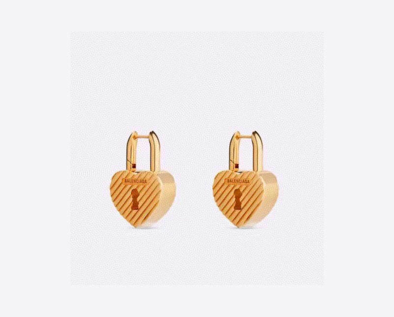 Martin Graham earrings in polished metal-tone – detail view