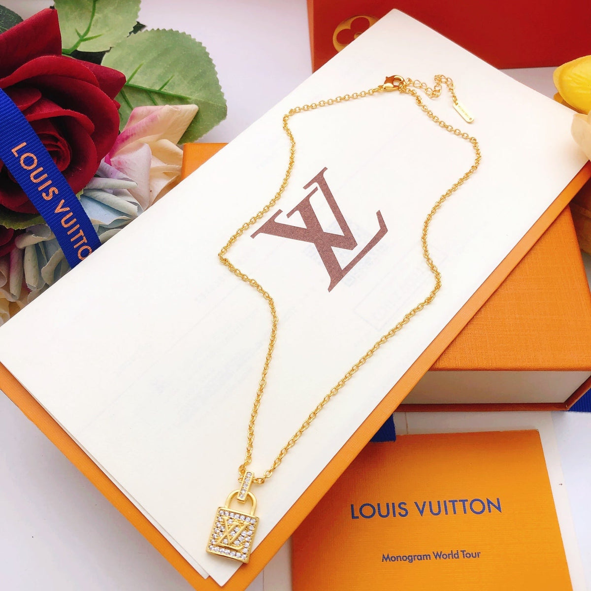 Martin Graham pendant necklace in polished metal-tone – close-up detail