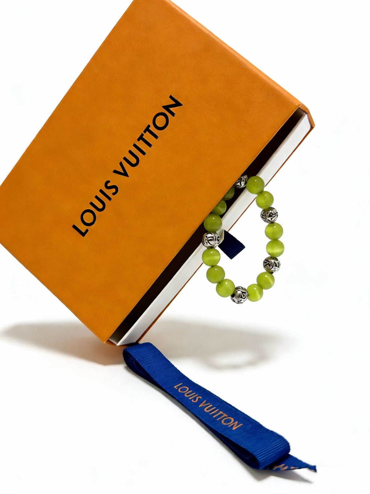 Martin Graham bracelet in polished metal-tone – detail view