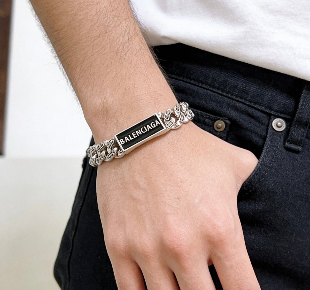 Martin Graham bracelet in polished metal-tone – front product view