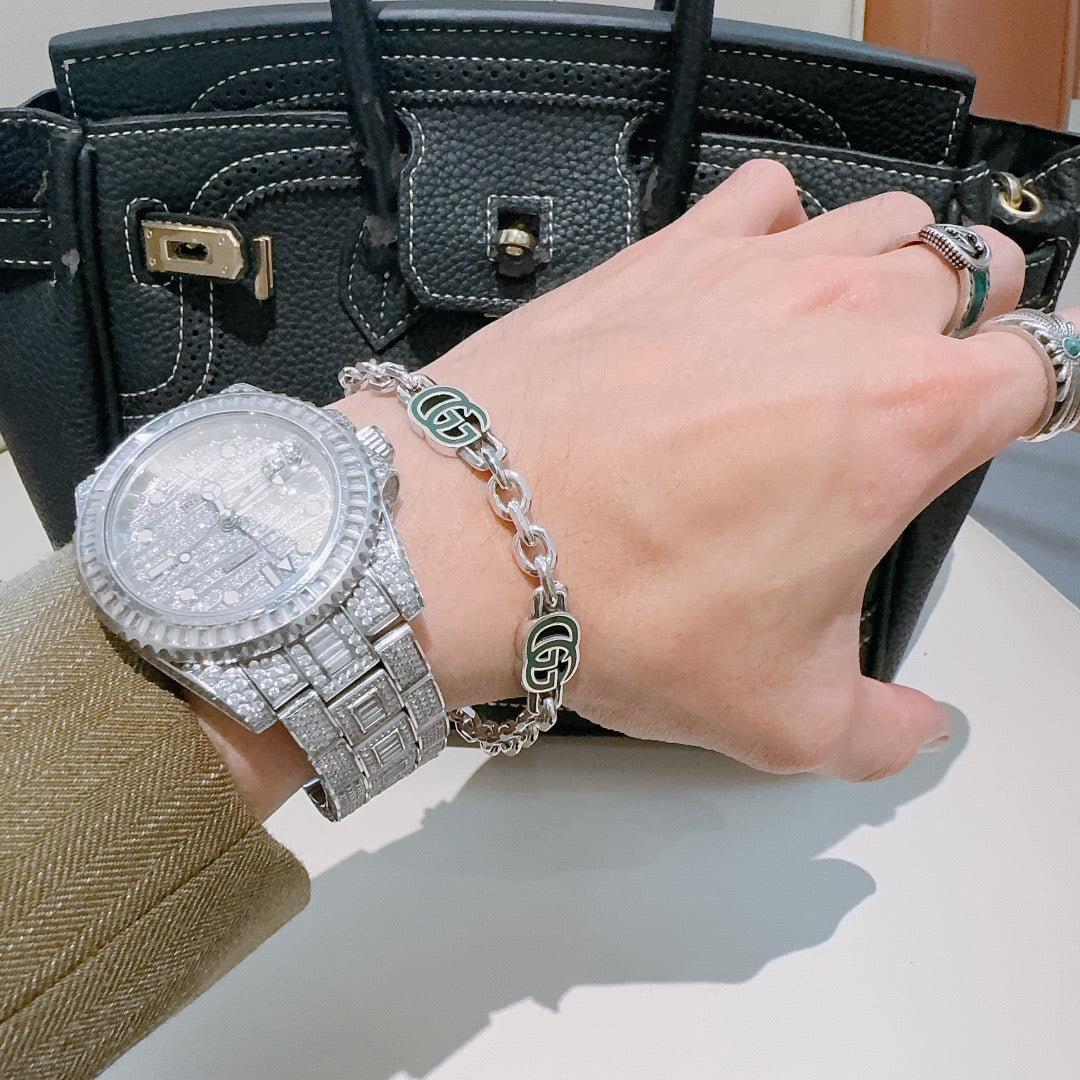Martin Graham bracelet in polished metal-tone – detail view