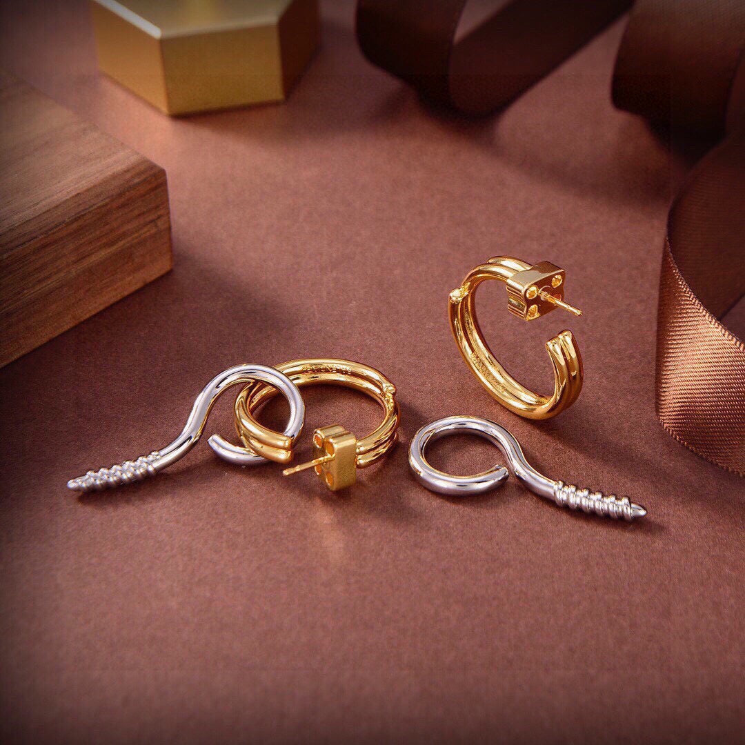 Martin Graham earrings in polished metal-tone – side detail