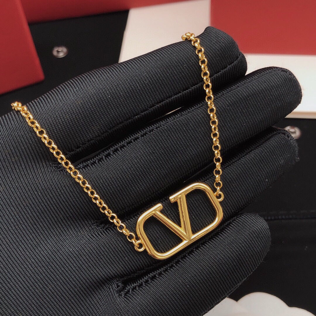 Martin Graham pendant necklace in polished metal-tone – main product view