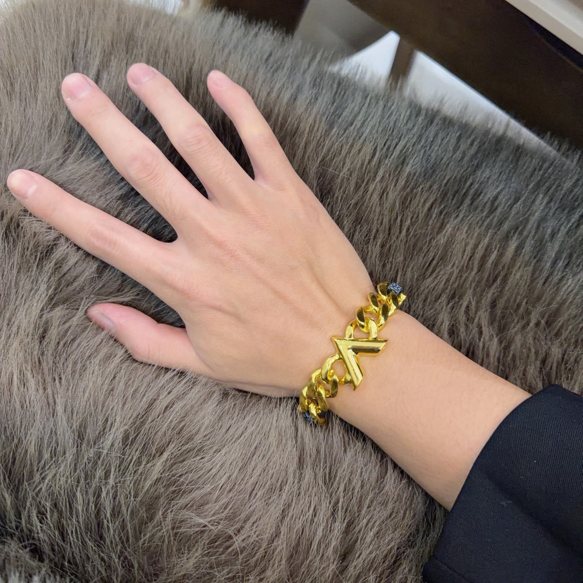 Martin Graham bracelet in polished metal-tone – front product view