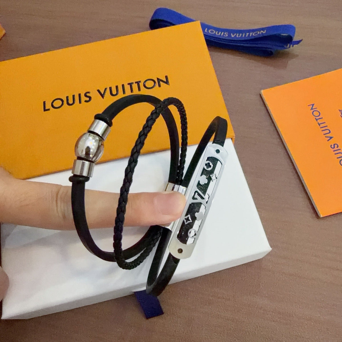 Martin Graham bangle in polished metal-tone – front product view