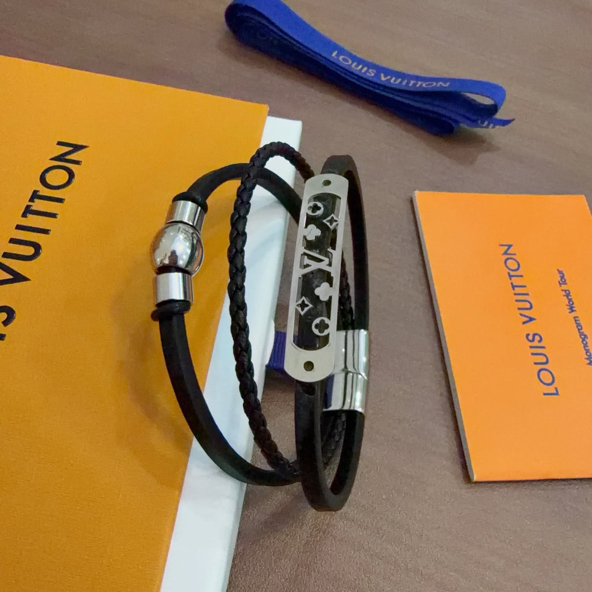 Martin Graham bangle in polished metal-tone – front product view