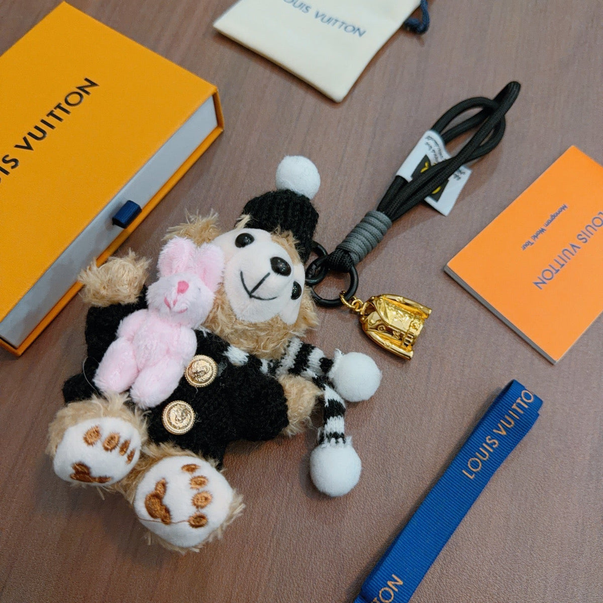 Martin Graham keychain in polished metal-tone – styled product view