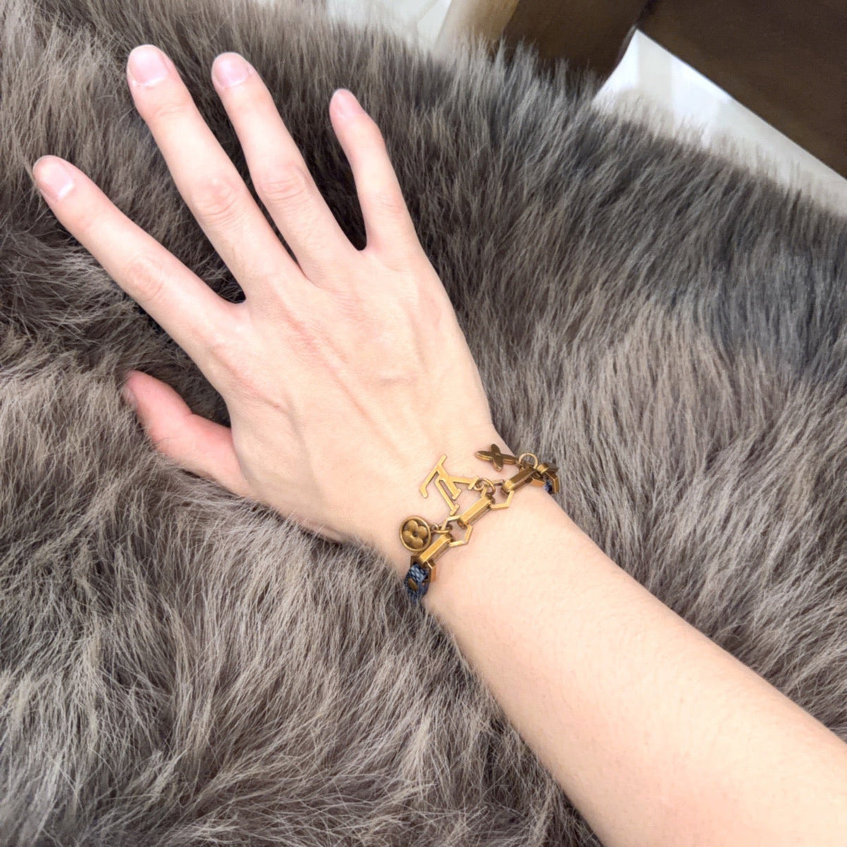 Martin Graham bracelet in polished metal-tone – front product view