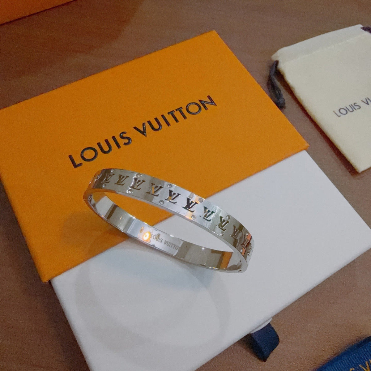 Martin Graham bangle in polished metal-tone – front product view