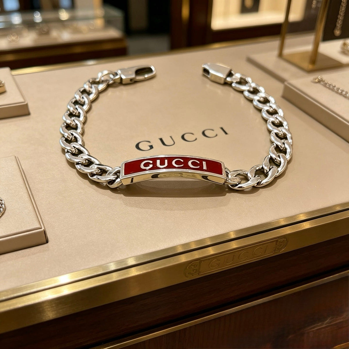 Martin Graham bracelet in polished metal-tone – main product view