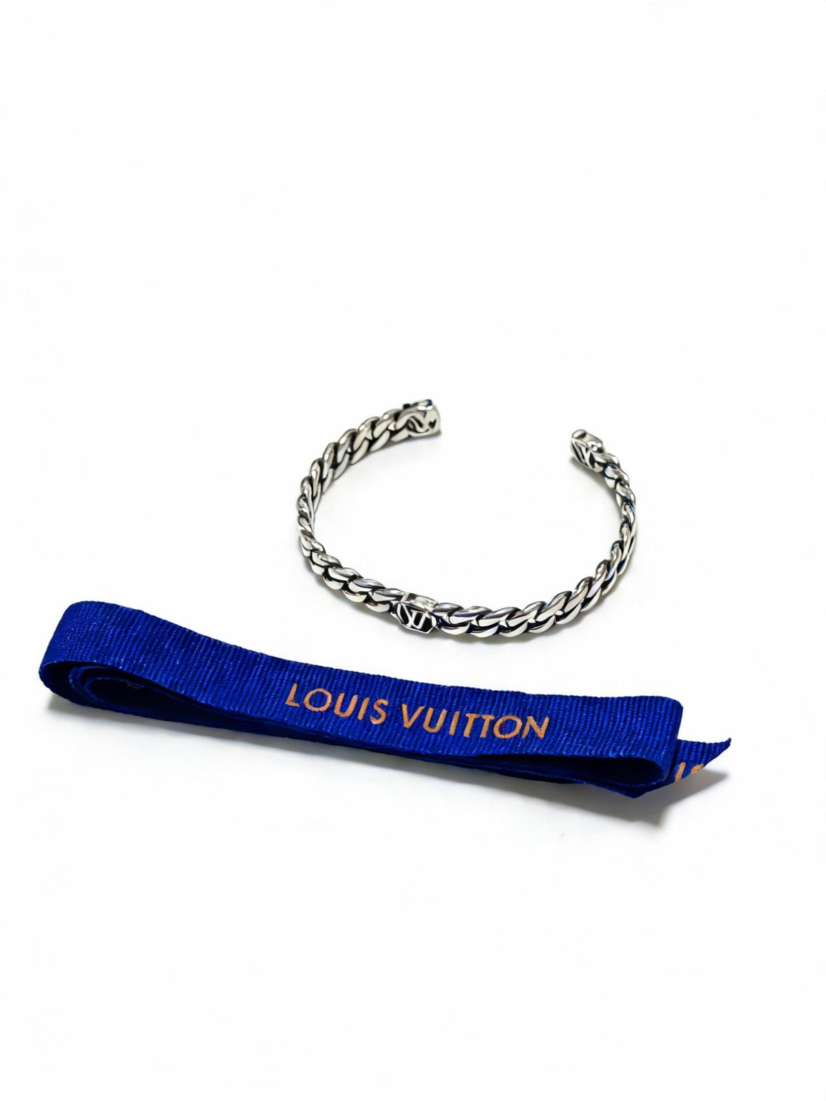 Martin Graham bangle in polished metal-tone – front product view