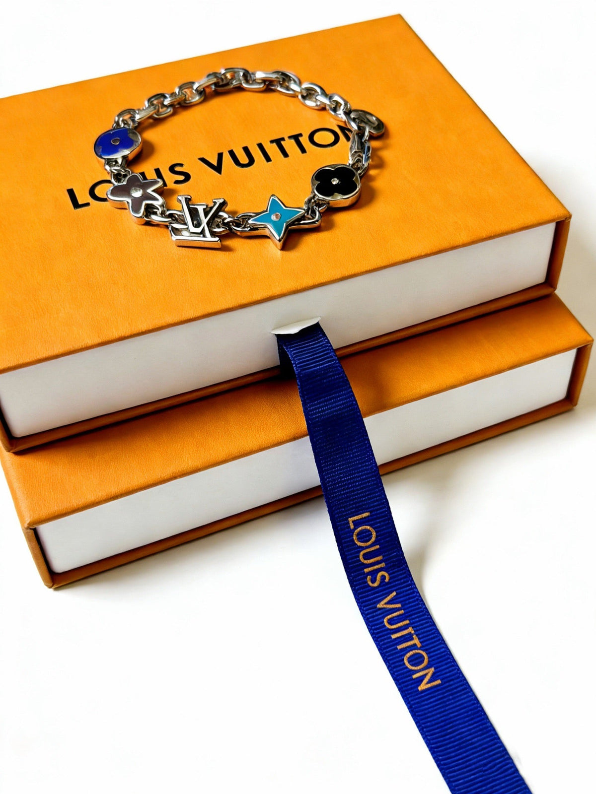 Martin Graham bracelet in polished metal-tone – main product view