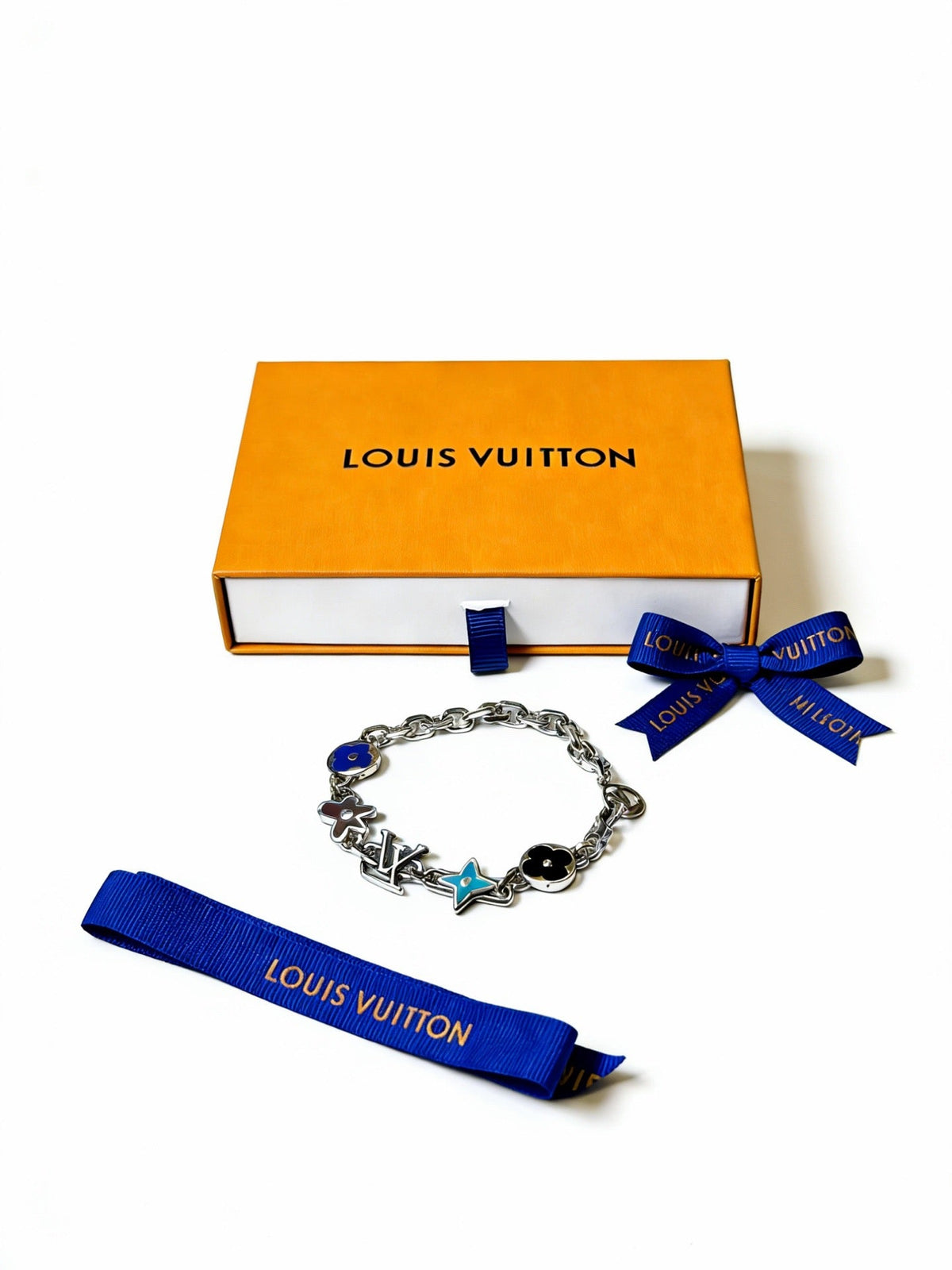 Martin Graham bracelet in polished metal-tone – front product view