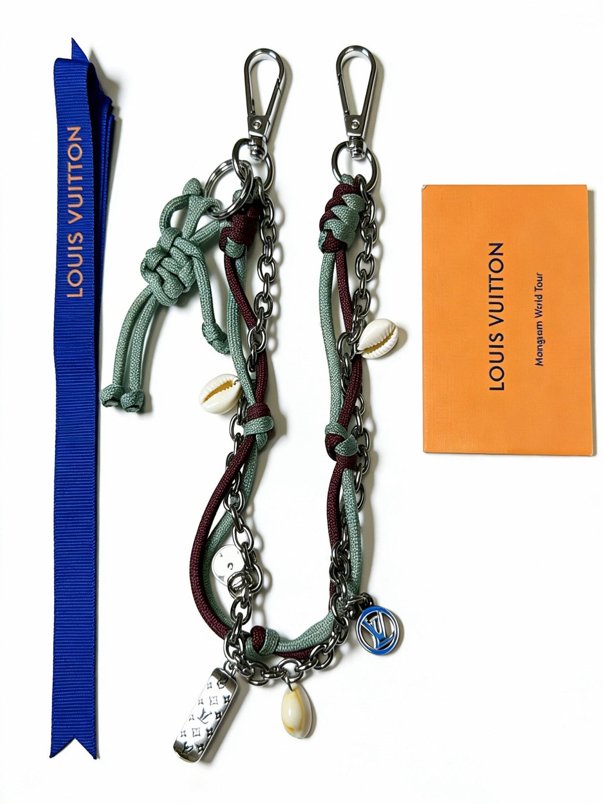 Martin Graham keychain in polished metal-tone – detail view