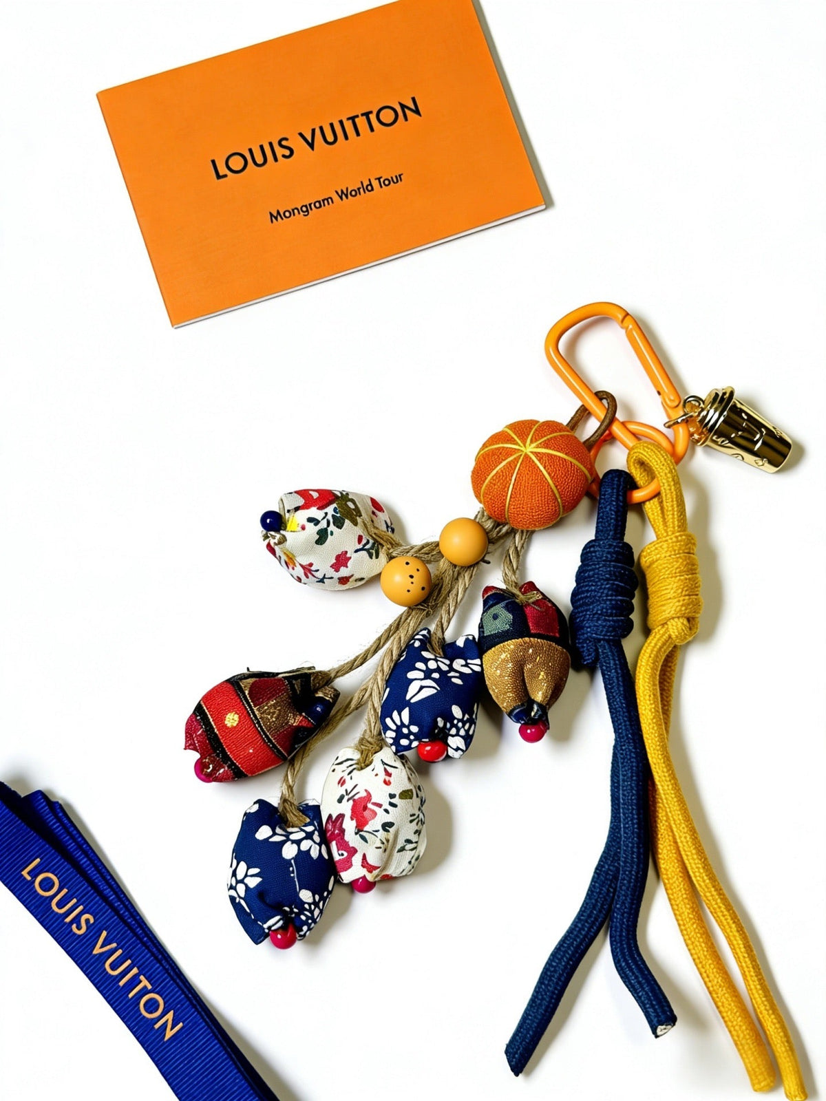 Martin Graham keychain in polished metal-tone – front product view