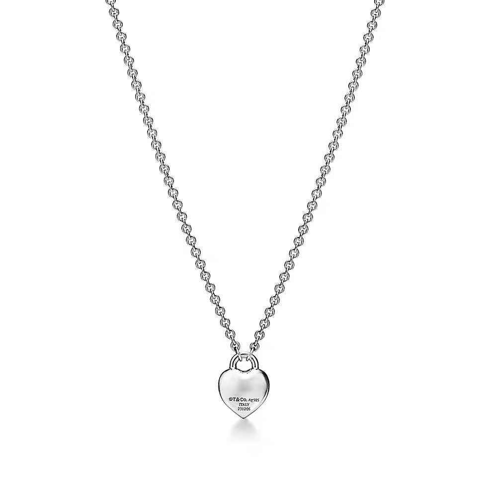 Martin Graham pendant necklace in polished metal-tone – side detail