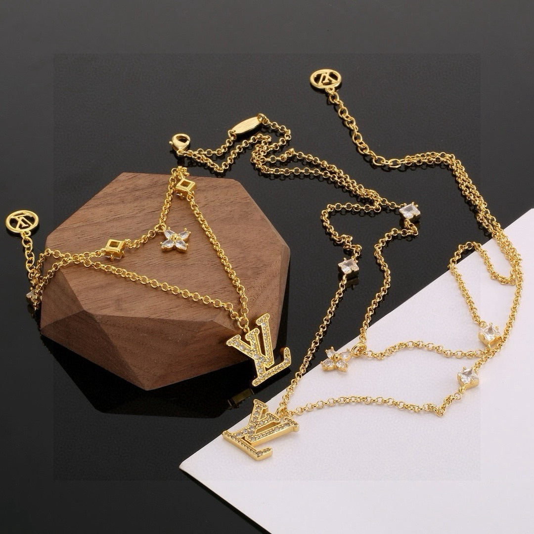 Martin Graham bracelet in polished metal-tone – front product view