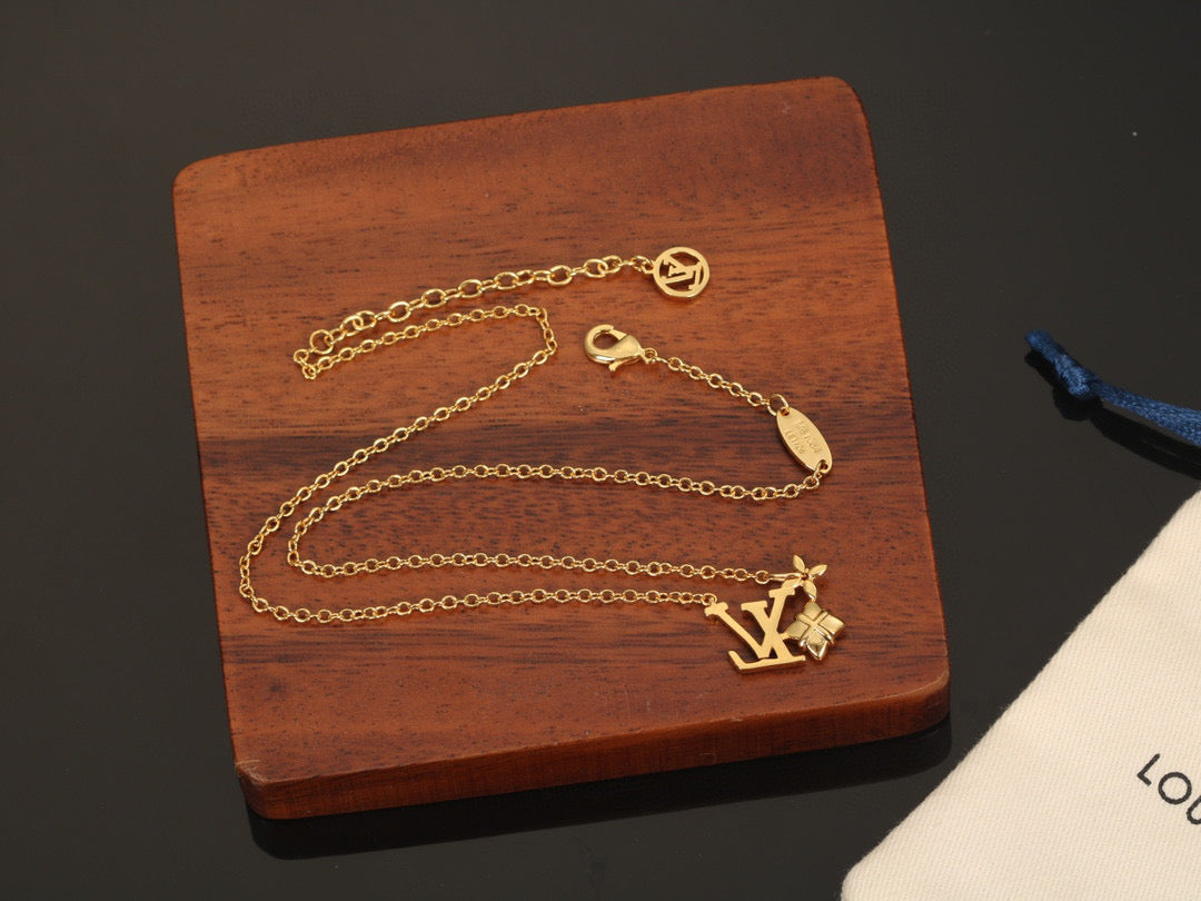 Martin Graham pendant necklace in polished metal-tone – front product view
